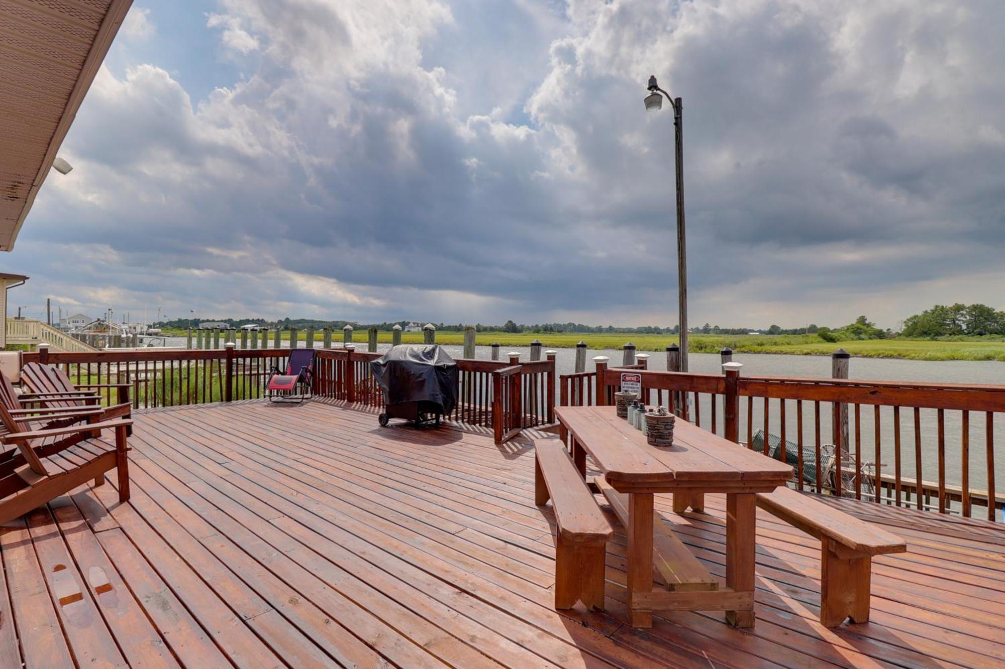 Oceanfront Milford Home With View And Boat Access Zewnętrze zdjęcie